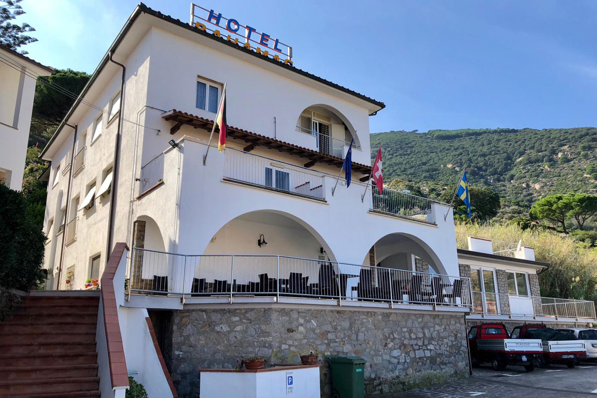 L’hotel, da vicino